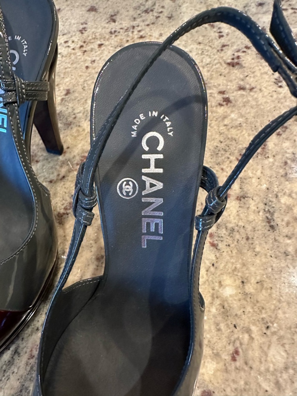 CHANEL Two-Tone Patent Leather Slingback Heels in Gray and Burgundy - Picture 5 of 9